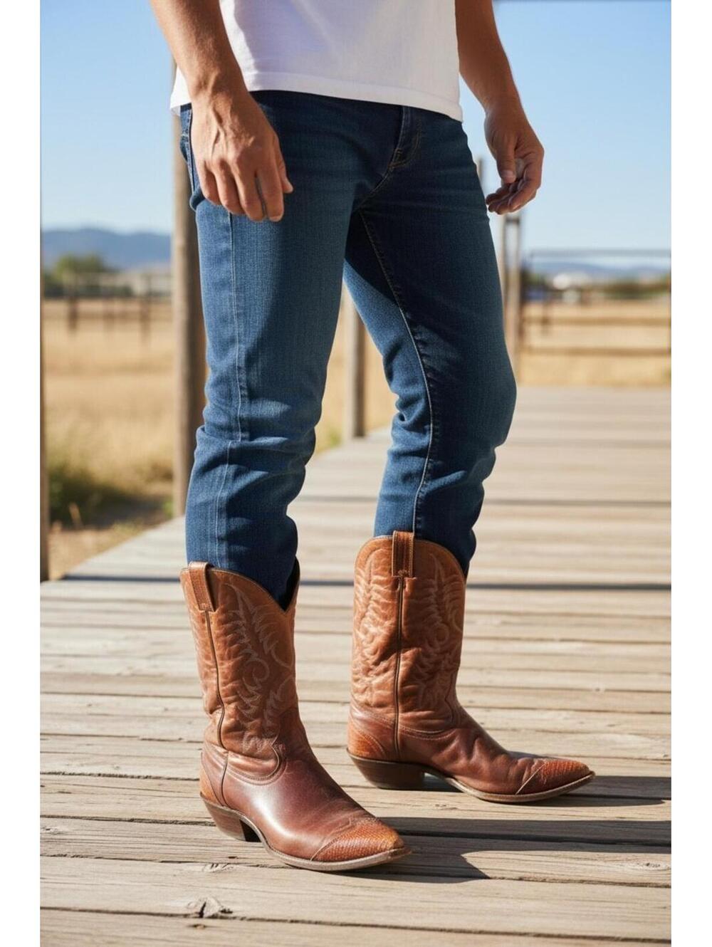 Men's Brown Leather Cowboy Boots - Classic Western Style - Picture 2 of 6